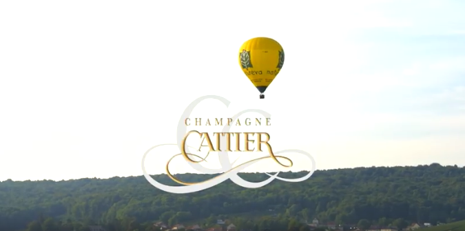Mongolfière et logo Champagne Cattier