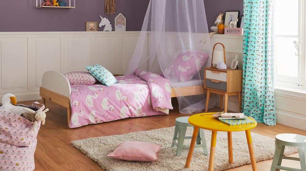 chambre d'enfant meublée Mondial Tissus