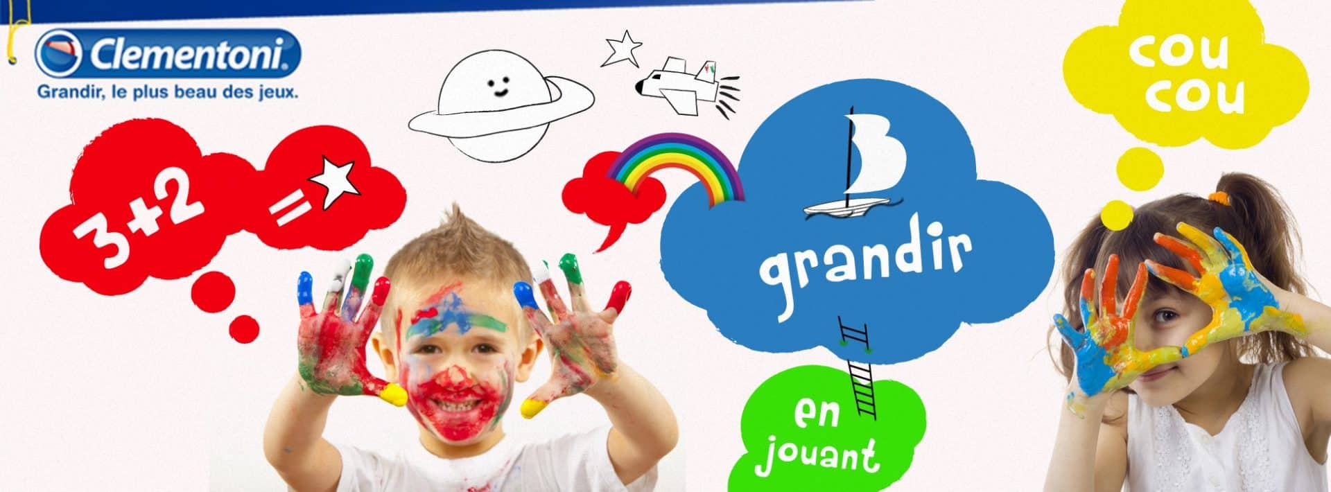 enfants avec les mains pleines de peinture sourient